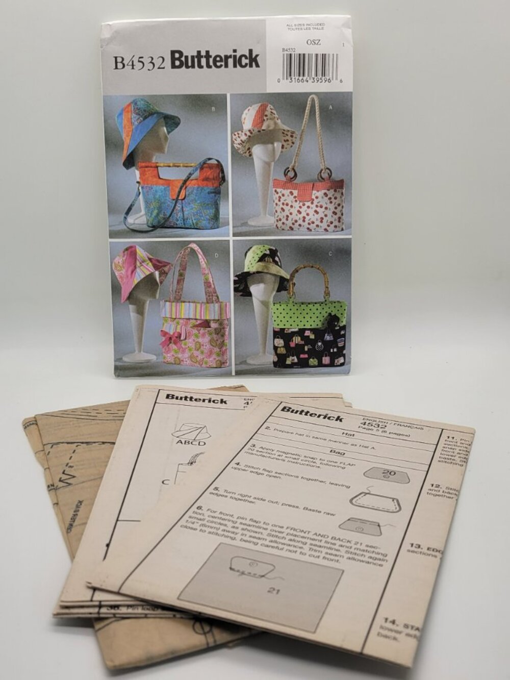 Uncut Butterick Pattern B4532 Handbag Tote Purse Bag Women Hat Bag 4 Styles 2005